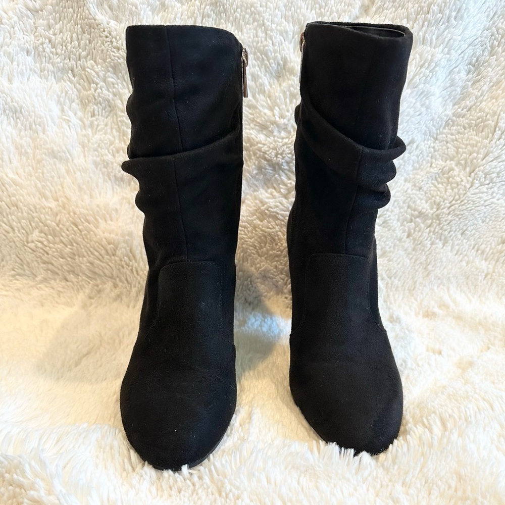 Jessica Simpson Black Heeled Boots Stretchy Fabric